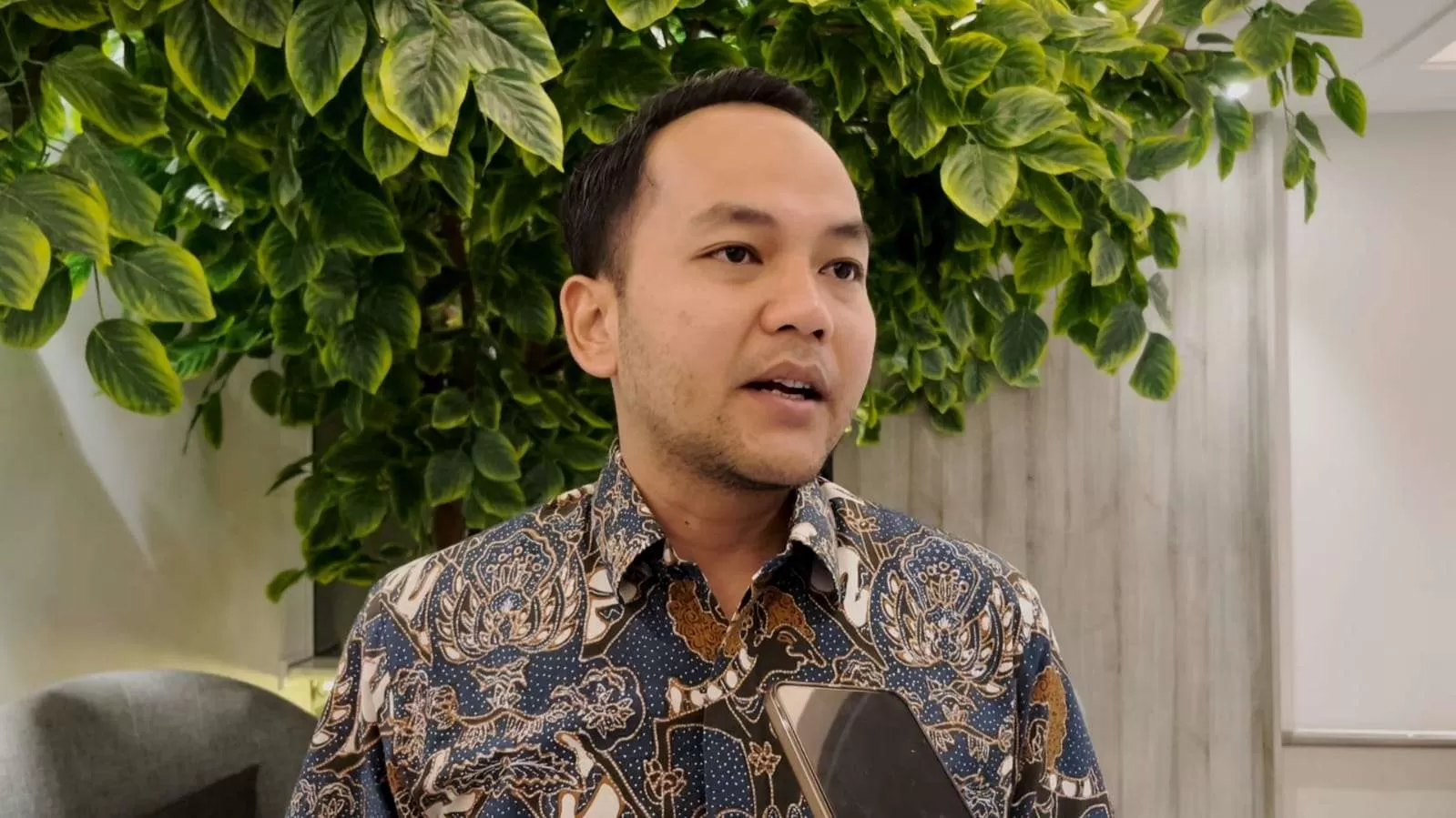Respati Pastikan Pengawasan Ketat Selama Uji Coba WFA Pegawai Pemkot Solo. (KlikSoloNews/dok)