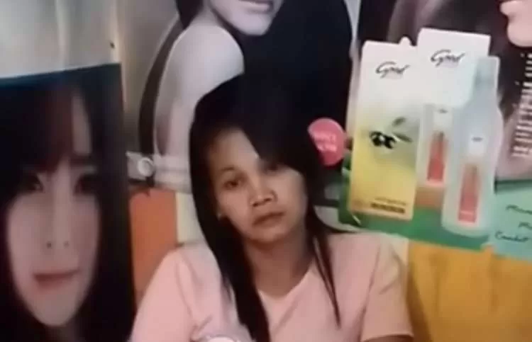 Wanita di Cikarang Viral Usai Tak Mampu Bayar Smoothing Salon Rp250 Ribu, Rambut Dibotaki Sebelah. (KlikSoloNews/dok)