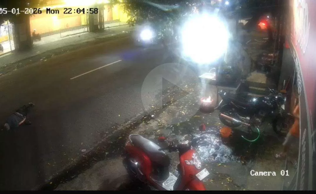 Pejalan Kaki Lansia Jadi Korban Tabrak Lari di Depan Sate Manto Jalan Honggowongso, Pelaku Diburu Polisi. (KlikSoloNews/dok)