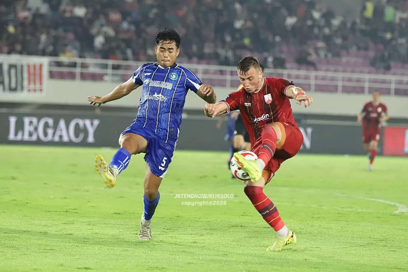 Persis Solo Pecah Kebuntuan di Babak Pertama, Unggul 1-0 Atas PSBS Biak  (Kliksolonews/Benediktus Candra)