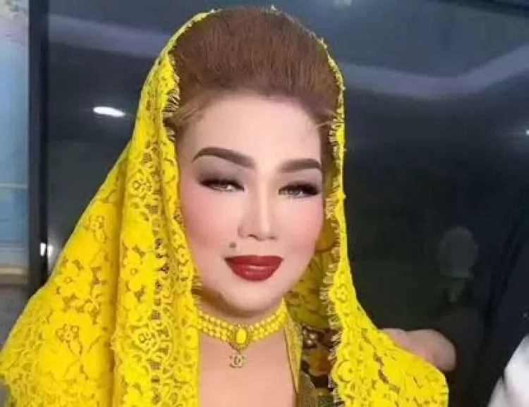 Istri Gubernur Kaltim Jadi Sorotan Usai Polemik Mobil Dinas Rp8,5 Miliar. (KlikSoloNews/dok)