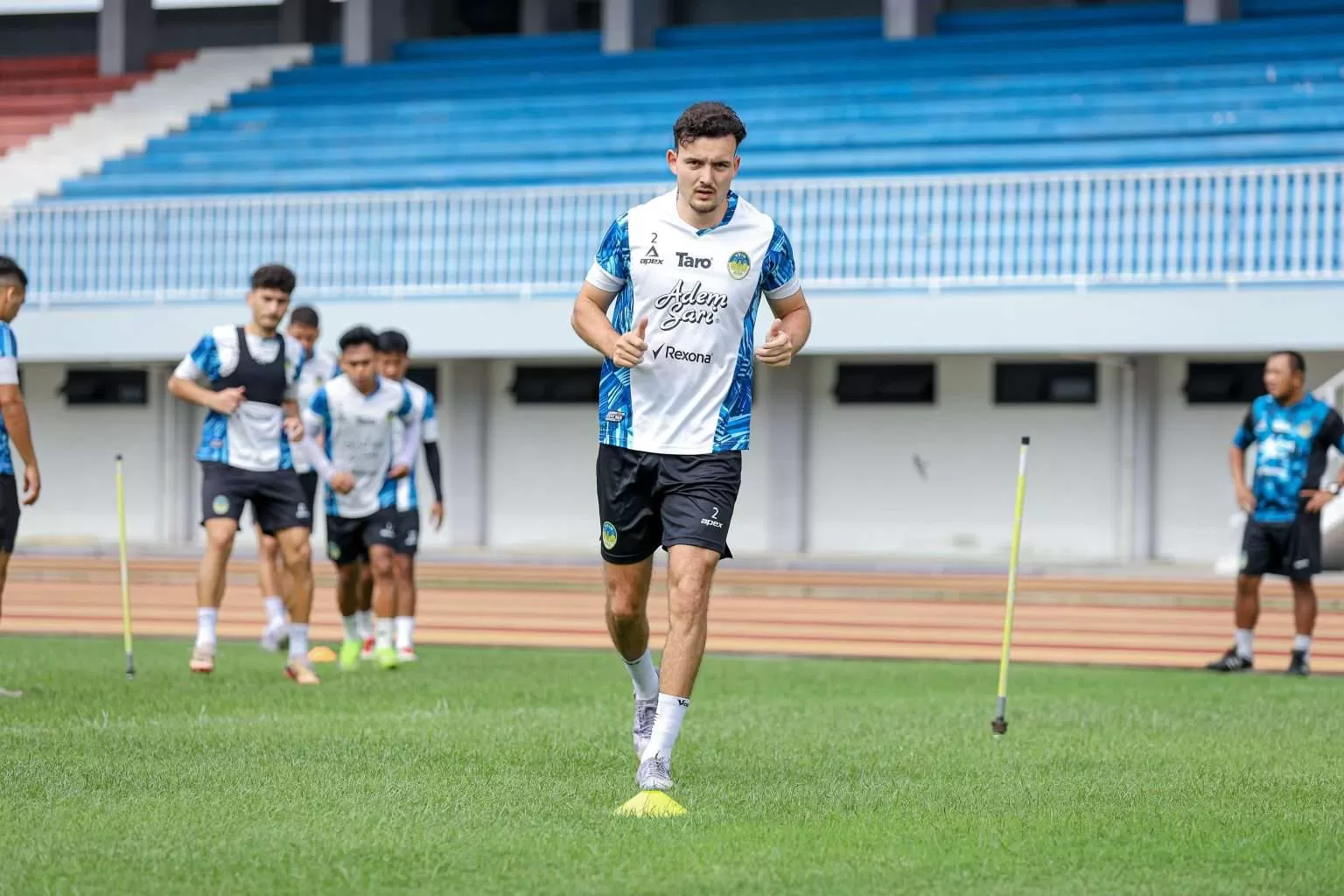Link Streaming Persik Kediri vs PSIM Jogja, Kickoff 15.30 WIB di Gresik. (KlikSoloNews/dok PSIM)