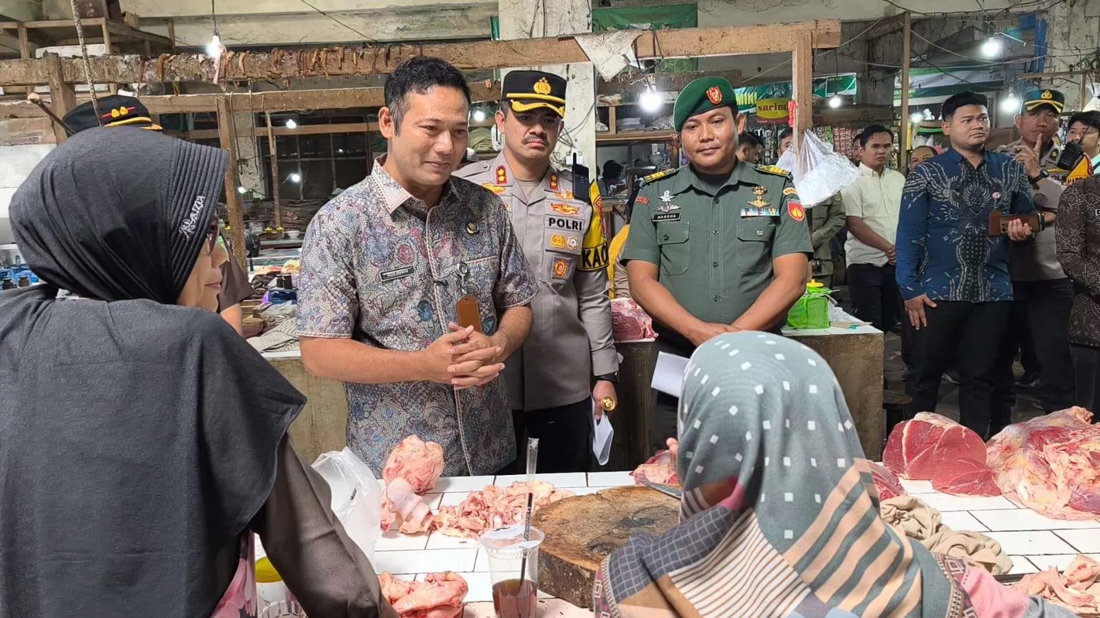 Sidak Pasar Boyolali Jelang Ramadan: Stok Aman, Harga Daging dan Cabai Naik Tipis. (KlikSoloNews/dok)