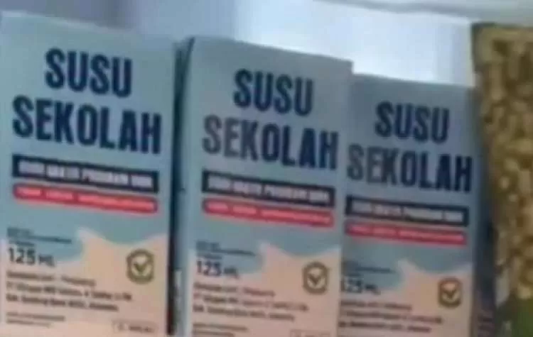 Viral! Rekaman Kulkas Penuh “Susu Sekolah” Diduga Terkait Jatah MBG. (KlikSoloNews/dok)
