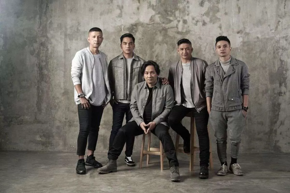 Lirik Lagu Jika Itu Yang Terbaik Ungu Dilengkapi Chord Gitar: Kisah Perpisahan yang Menyentuh Hati. (KlikSoloNews/dok)