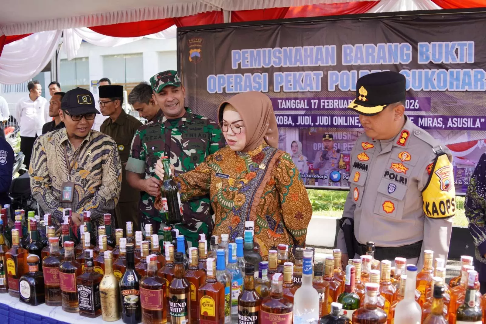 Forkopimda Sukoharjo Musnahkan Narkoba, Miras dan Knalpot Brong Hasil Operasi Pekat 2026 (Kliksolonews/dok)