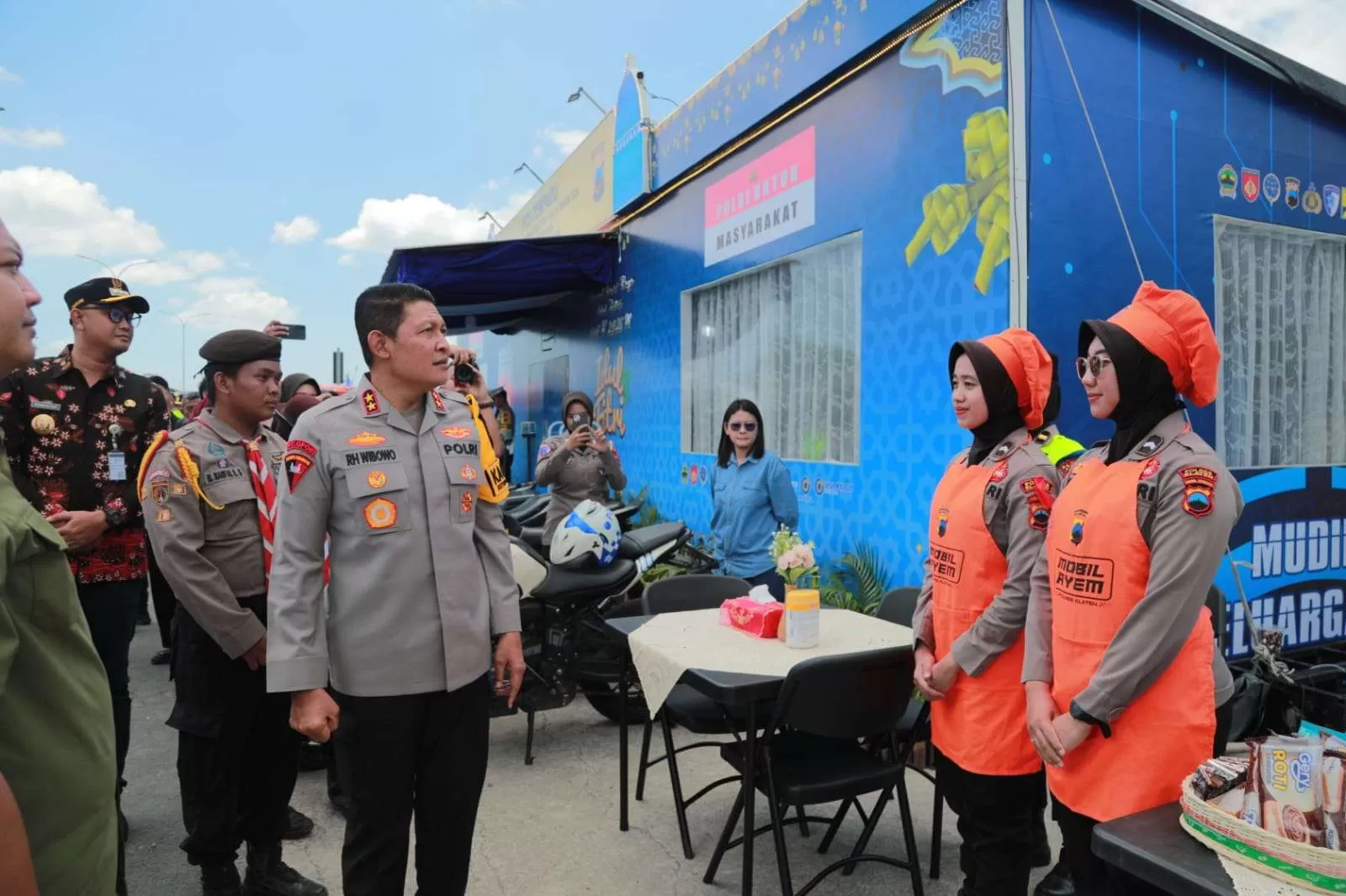 Kapolda Jateng Cek Pos Terpadu Exit Tol Prambanan, Pastikan Kesiapan Pengamanan Mudik Lebaran (Kliksolonews/dok)