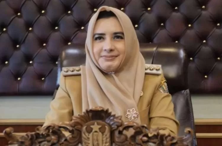 KPK Tetapkan Bupati Pekalongan Fadia Arafiq Tersangka Kasus Korupsi Outsourcing, Memenangkan 'Perusahaan Ibu'. (KlikSoloNews/dok)