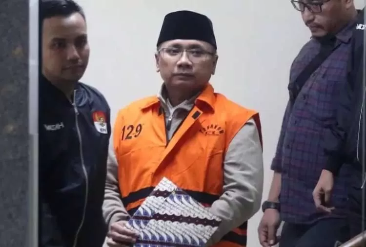 KPK Periksa Kesehatan Yaqut Cholil Qoumas di RS Polri Sebelum Kembali Masuk Jeruji. (KlikSoloNews/dok KPK)