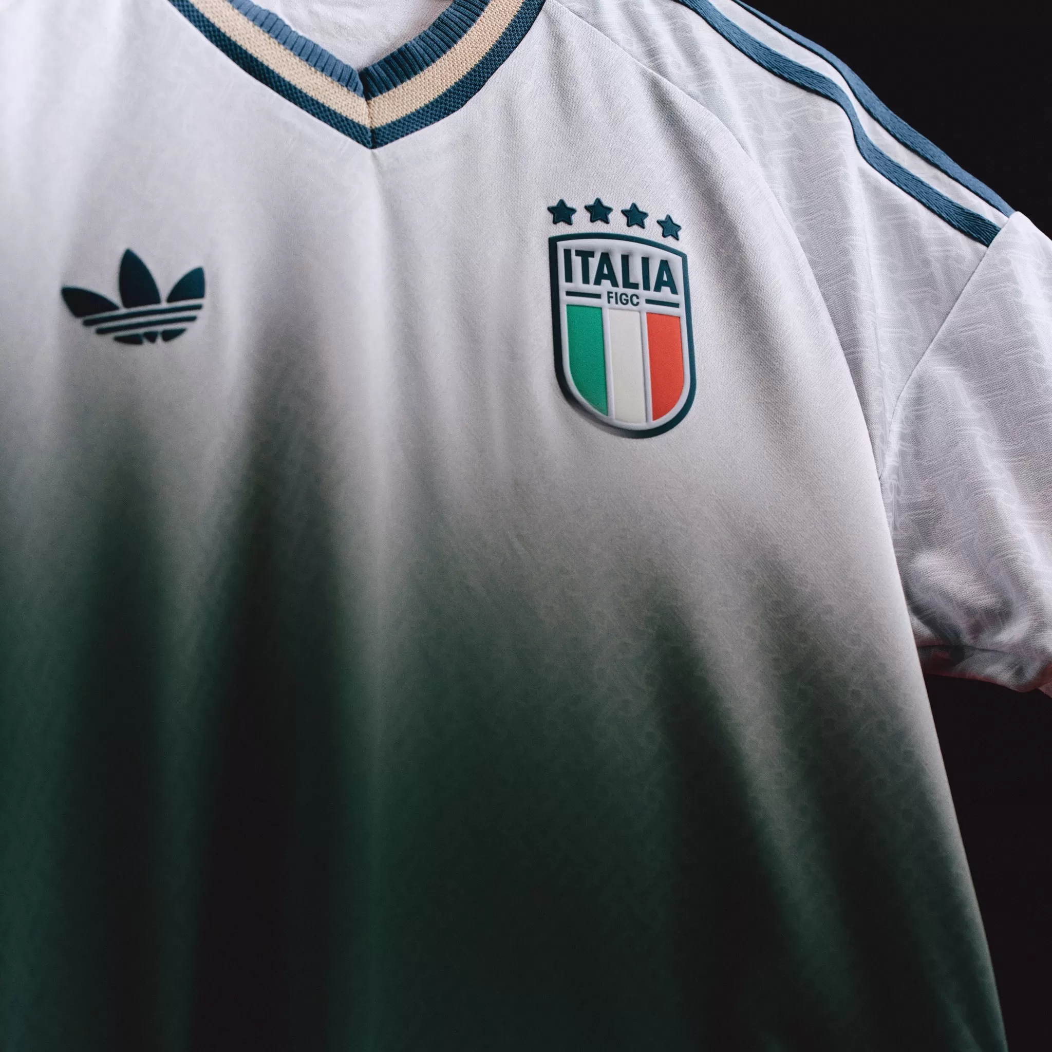 Panggung Tanpa Raksasa! Ini Daftar 5 Tim Besar yang Gagal ke Piala Dunia 2026. (KlikSoloNews/dok X FIGC)