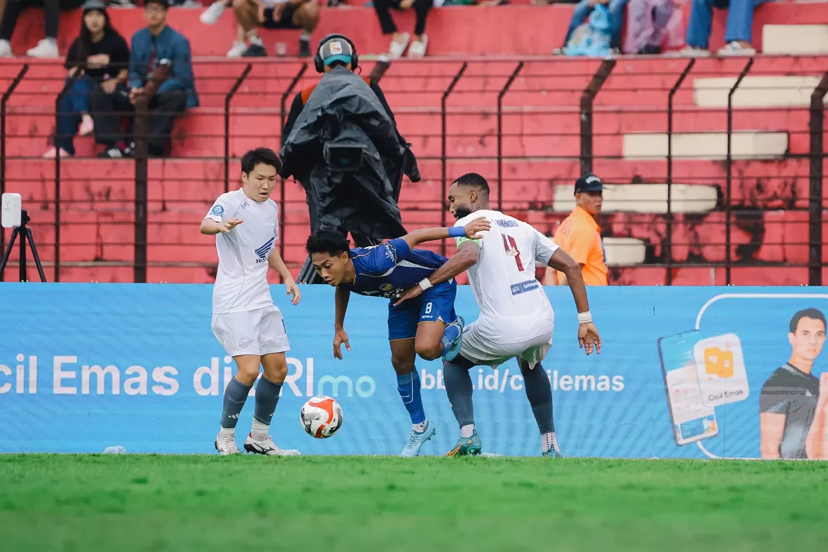 Hasil PSIM Jogja vs PSM Makassar: Laskar Mataram Merana, Kena Comeback di Menit Akhir. (KlikSoloNews/dok PSIM)