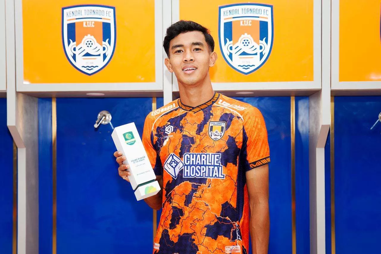 Tampil Gemilang Bersama Kendal Tornado FC, Muhammad Ragil Raih Young Player of The Month Februari. (KlikSoloNews/dok Kendal Tornado FC)