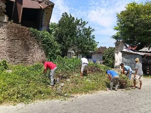 Pemugaran Tembok Keraton Surakarta Dimulai, nDalem Prabuwinatan Diperbaiki Usai 8 Tahun Rusak. (KlikSoloNews/dok)