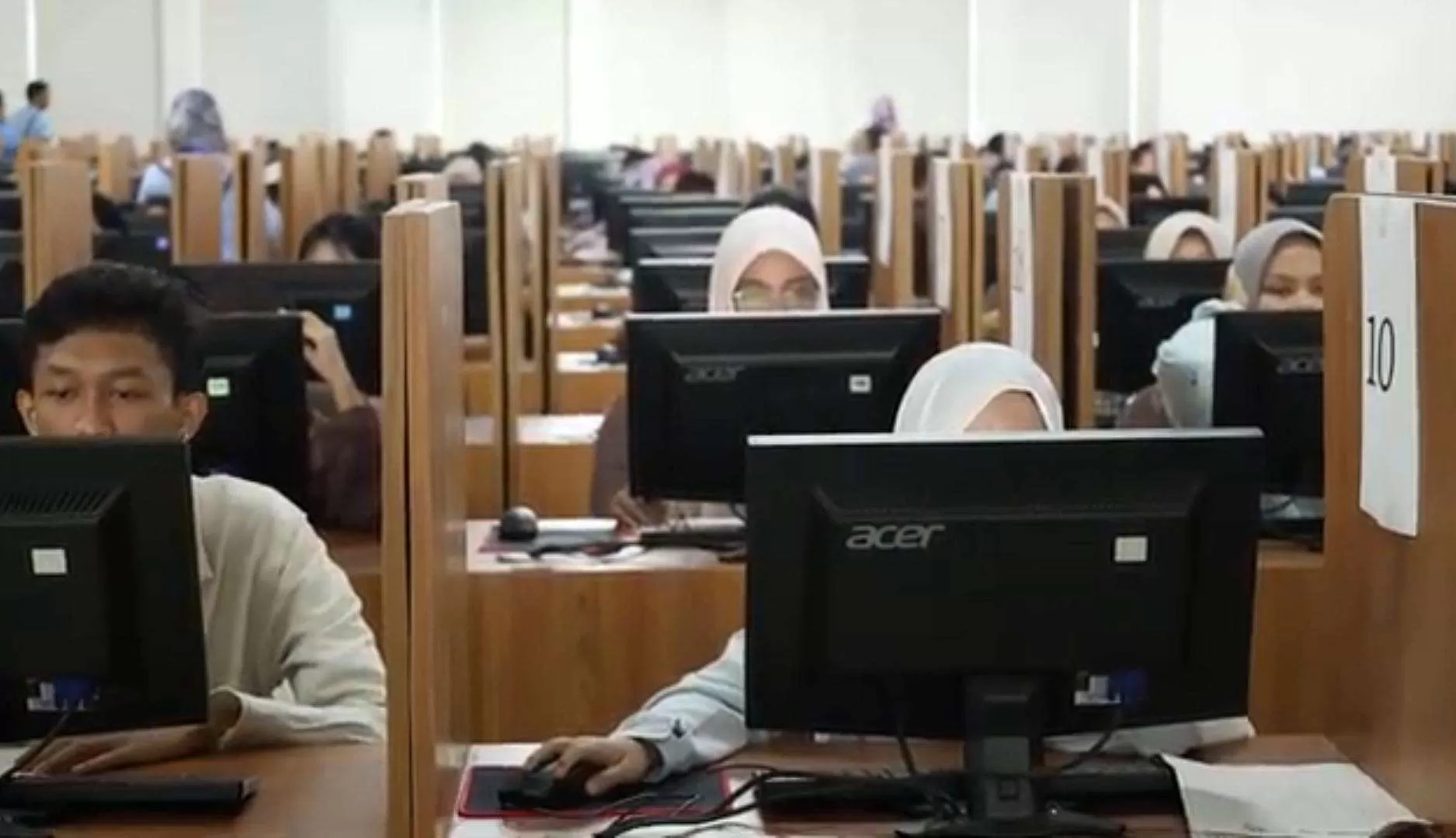26.981 Peserta Ikuti UTBK 2026 di UNS, Digelar 18 Sesi hingga 29 April. (KlikSoloNews/dok)
