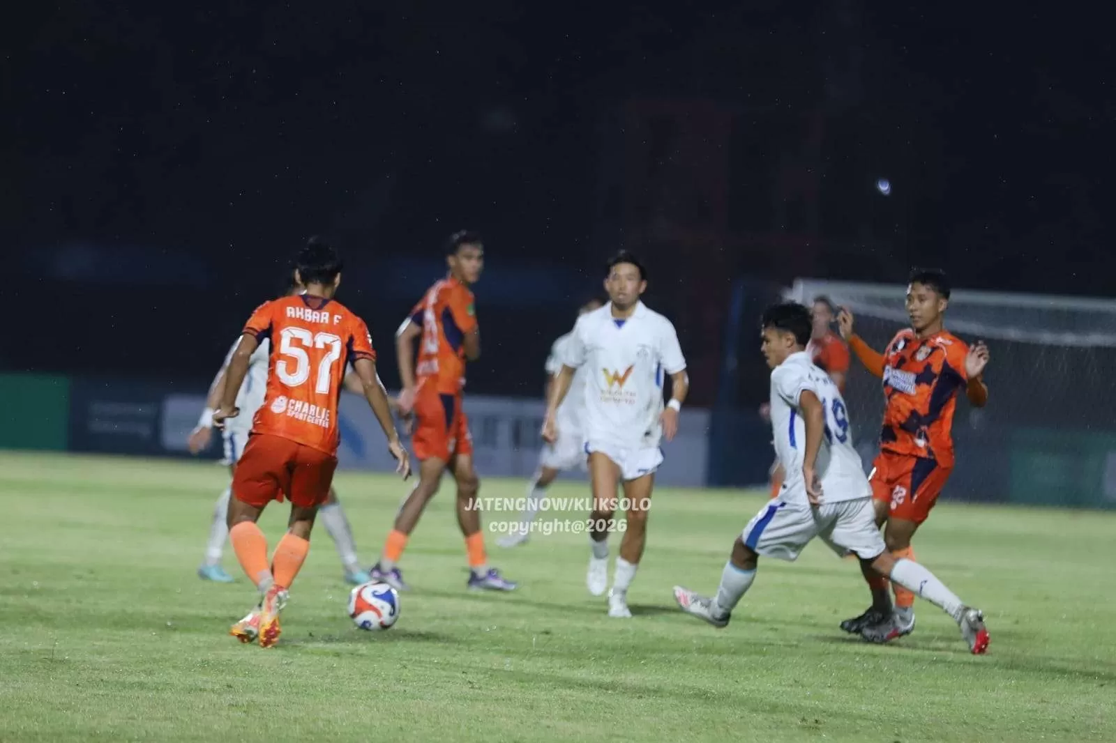 Kendal Tornado FC Pesta Gol, Hajar Persiba 3-0 dan Jaga Asa Promosi (Kliksolonews/Benediktus Candra)