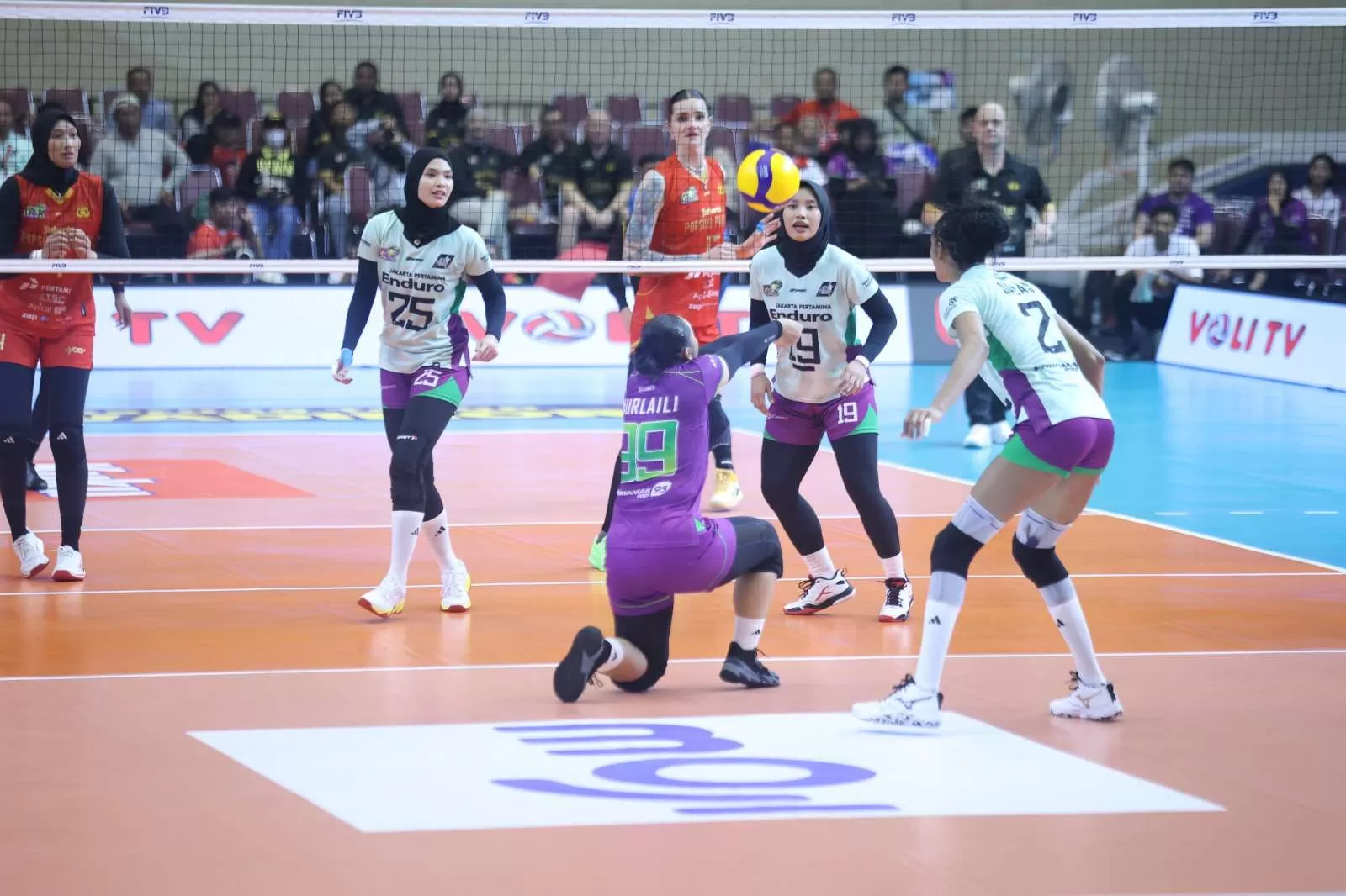 Dominan! Jakarta Pertamina Enduro Sikat Popsivo 3-0, Tantang Phonska Plus di Grand Final (Kliksolonews/dok)