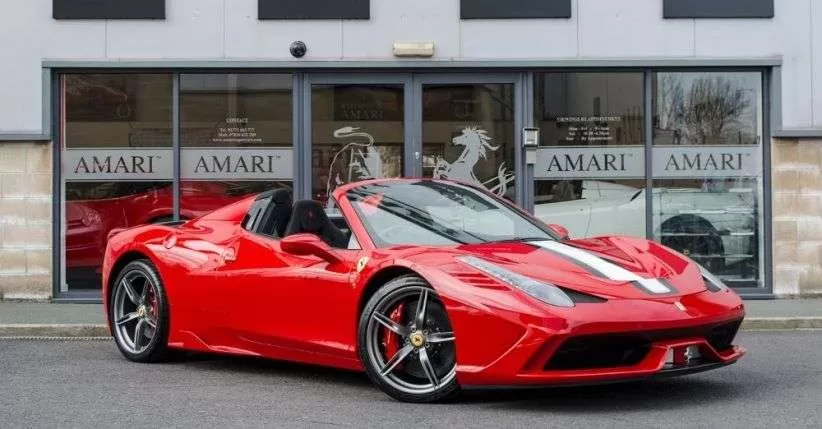 MAKTRATAP! Guru Honorer di Kuningan Kaget Namanya Dicatut Beli Ferrari Seharga Rp4,2 Miliar, Polisi Selidiki Dugaan Pemalsuan Data. (KlikSoloNews/dok)