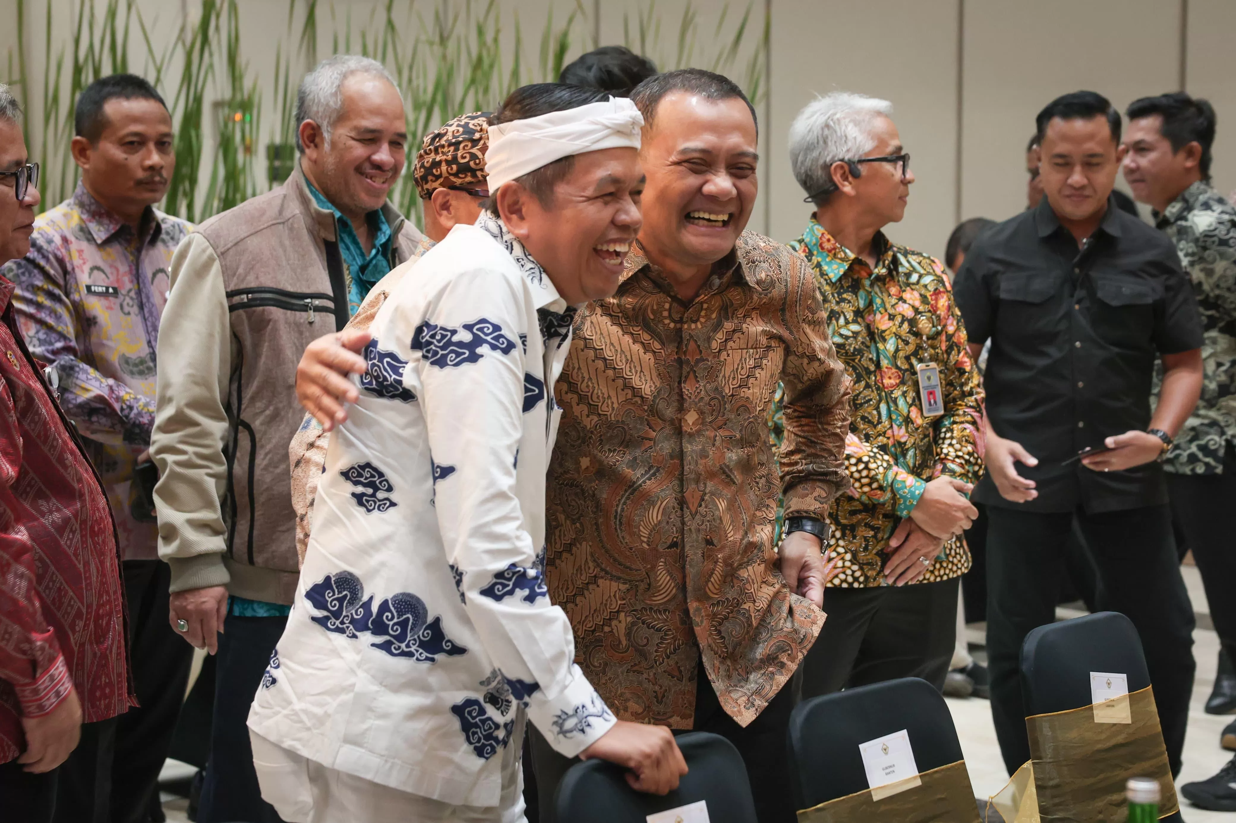 Heboh di Medsos! Ahmad Luthfi dan KDM Tampil Akrab Penuh Canda Tawa saat Bertemu di Jakarta. (