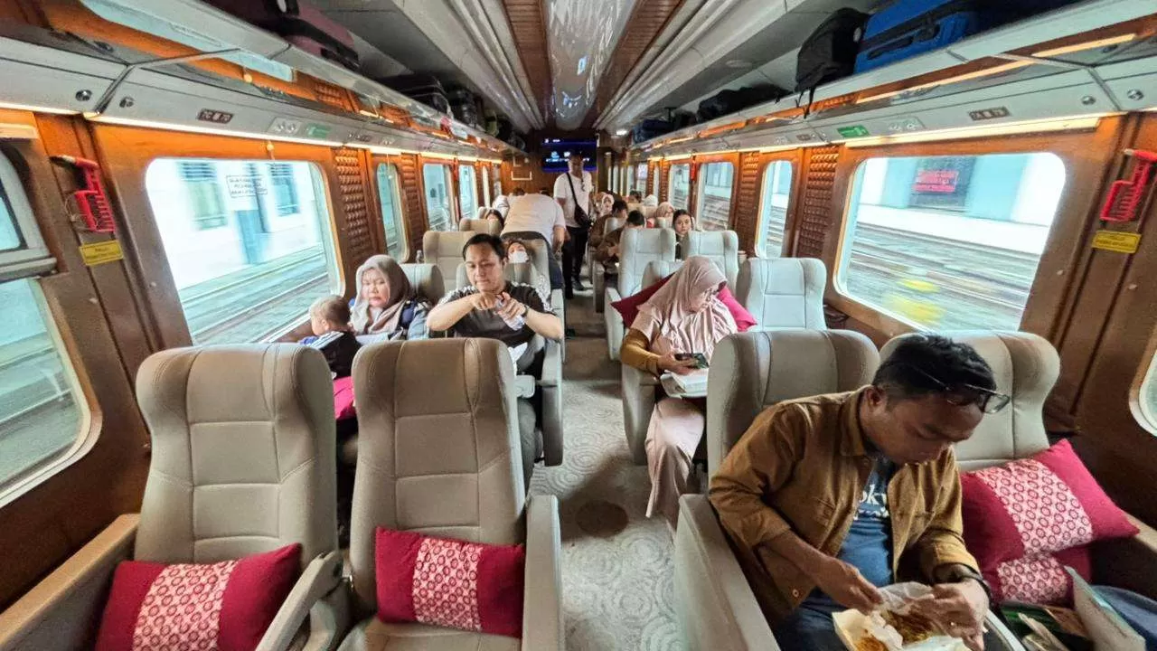 KAI Wisata Luncurkan Scenic Chill April Thrill, Naik Kereta Premium Mulai Rp300 Ribu. (KlikSoloNews/dok KAI)