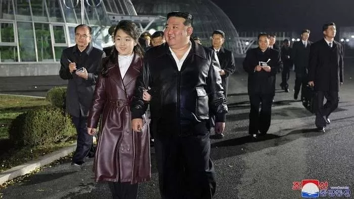 Unik tapi Dilarang di Korut! Gaya Rambut Ayam Jantan Putri Kim Jong Un Bikin Heboh. (KlikSoloNews/dok)