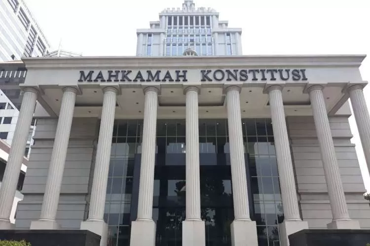 Mahkamah Konstitusi Tolak Gugatan Larangan Keluarga Presiden Nyapres, Permohonan Dinilai Tidak Jelas. (KlikSoloNews/dok)