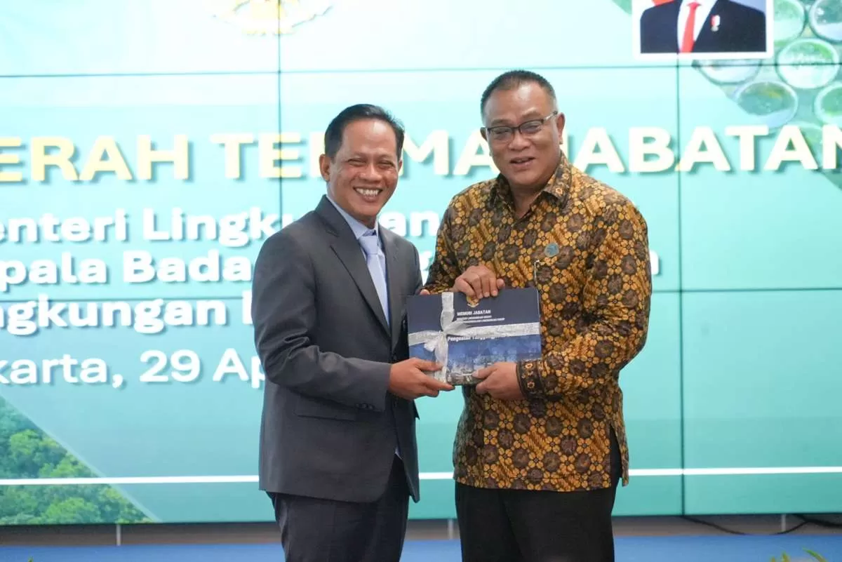 Sertijab Menteri Lingkungan Hidup, Jumhur Hidayat Tekankan Pendidikan Etika Lingkungan. (KlikSoloNews/dok)