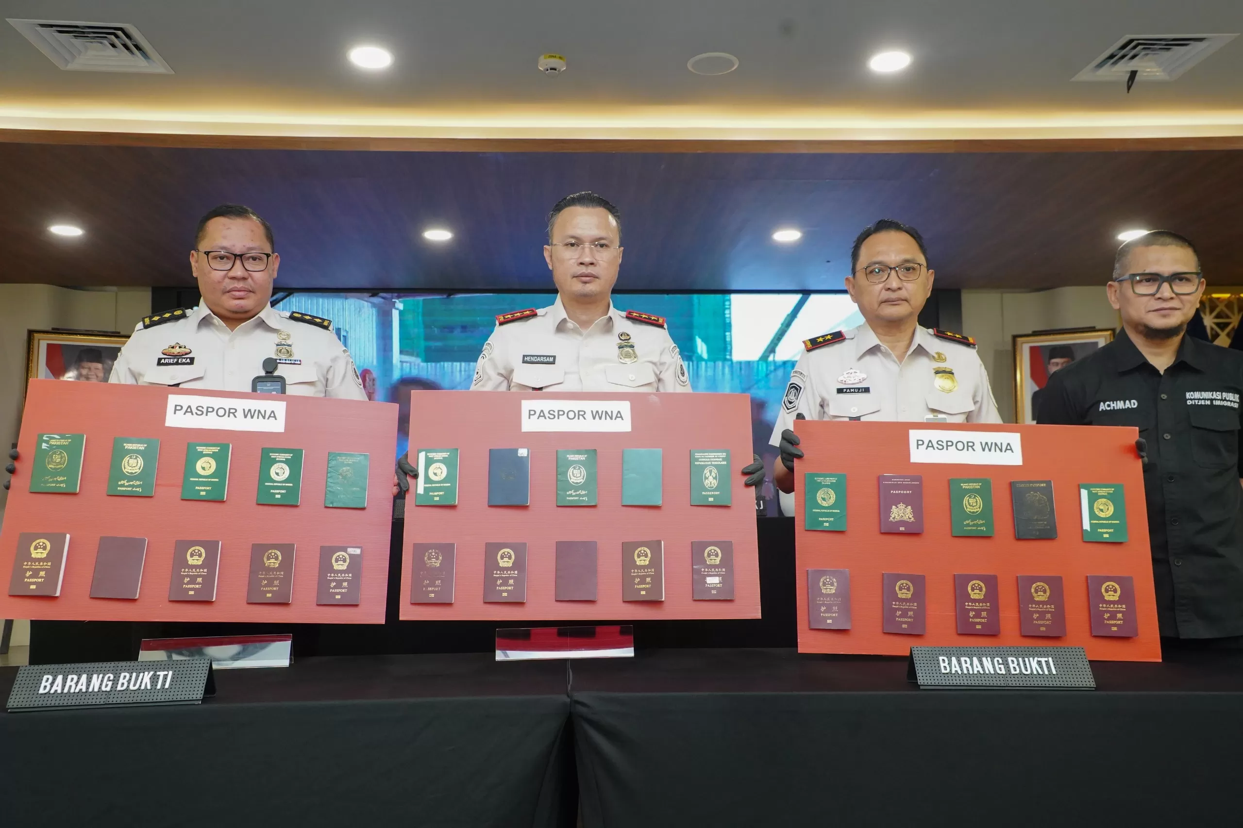 Operasi Wirawaspada 2026: Imigrasi Tindak 346 WNA, Pelanggaran Didominasi Izin Tinggal. (KlikSoloNews/dok Ditjen Imigrasi)