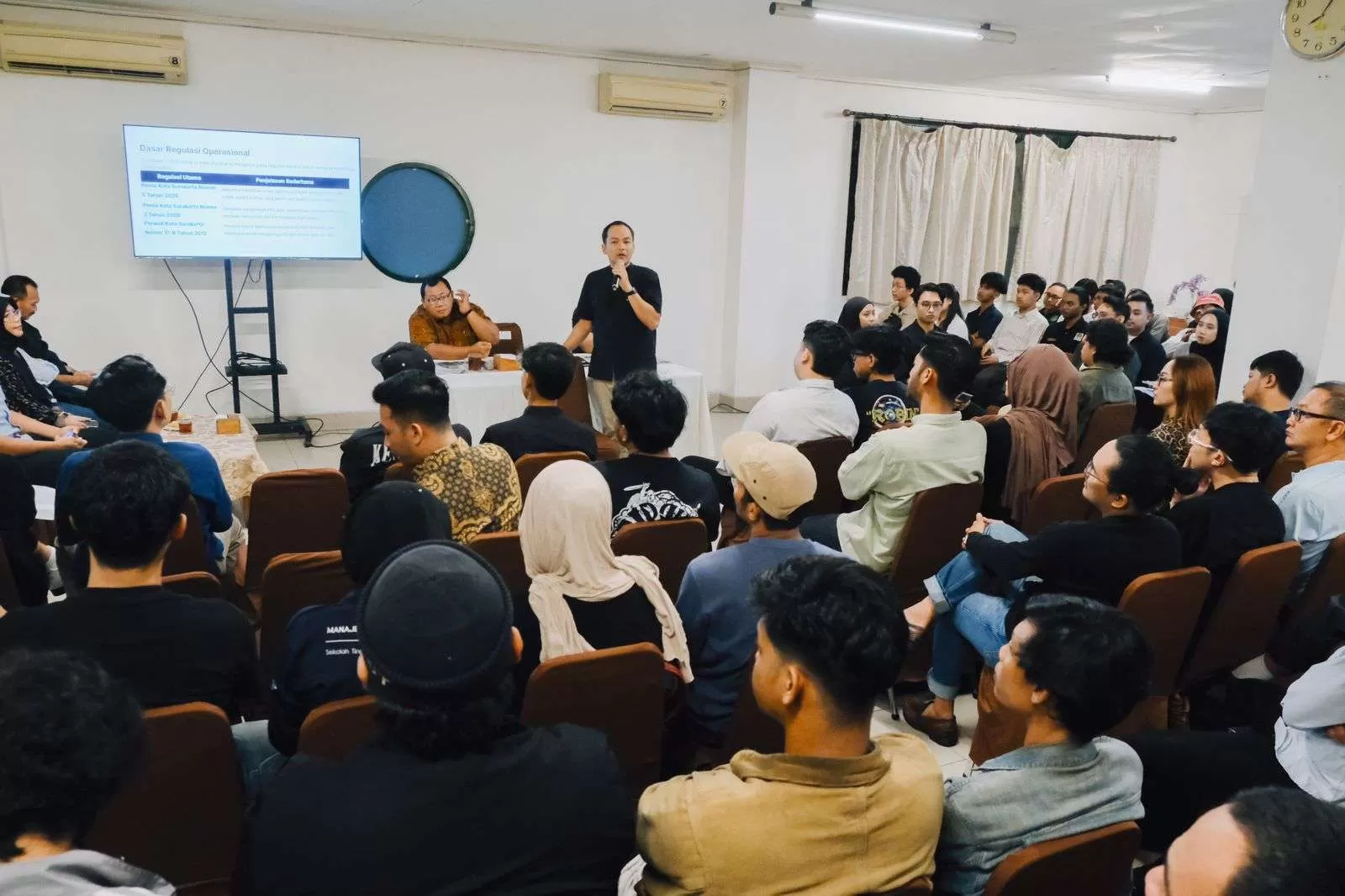 Pemkot Solo Siapkan Aturan Baru City Walk, Coffee Shop Tetap Bisa Beroperasi dengan Batasan. (KlikSoloNews/dok)