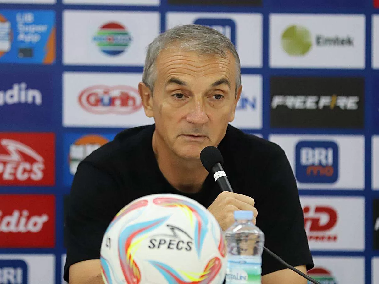 Preview Persis Solo vs Dewa United: Pintu Degradasi Mengancam Laskar Sambernyawa. (KlikSoloNews/Benediktus Candra)