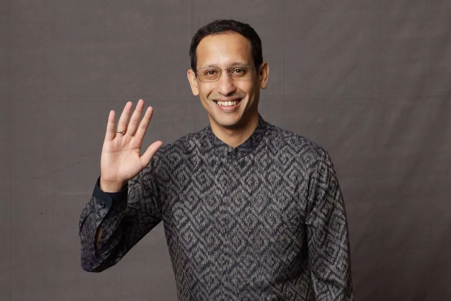 Ngaku Ditelepon Prabowo Bahas Kasus Korupsi Chromebook Nadiem, Hotman Paris: Itu Rahasia Saya! (KlikSoloNews/dok)