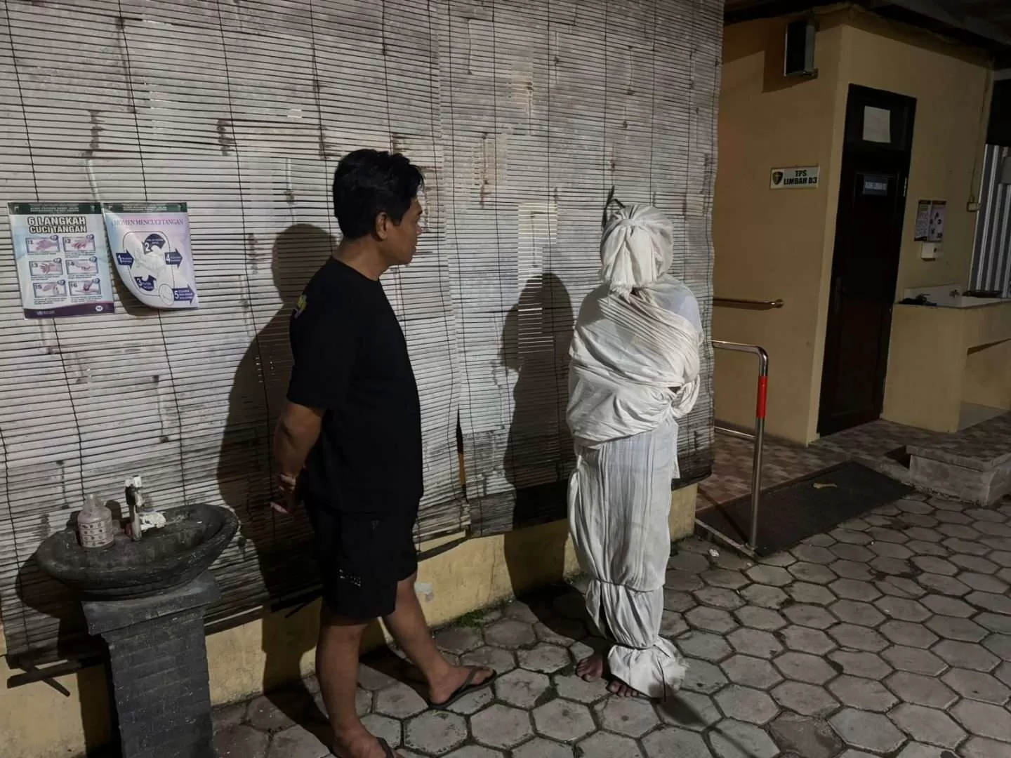 Live TikTok Pocong Viral di Sragen, Tiga Pelajar Diamankan Polisi. (KlikSoloNews/dok Polres Sragen)