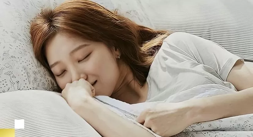 Tips tidur lebih nyenyak di malam hari.