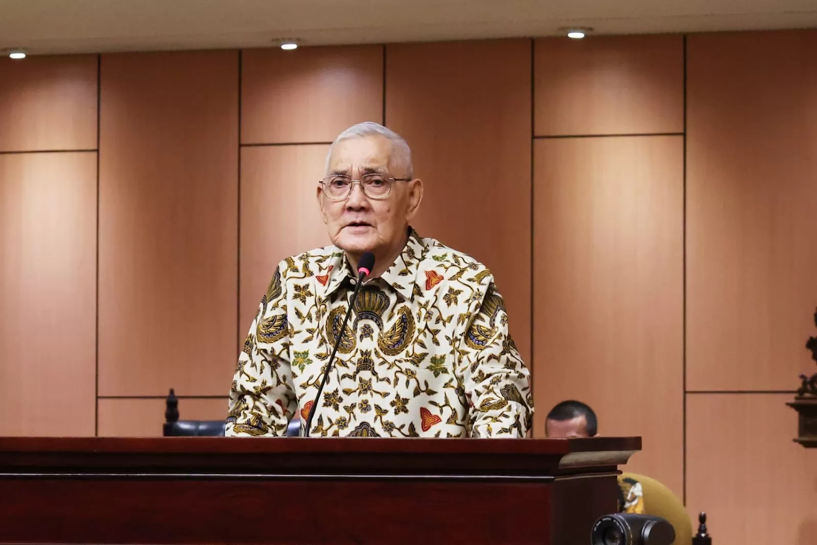 Mantan Wapres Try Sutrisno (Foto: Net)