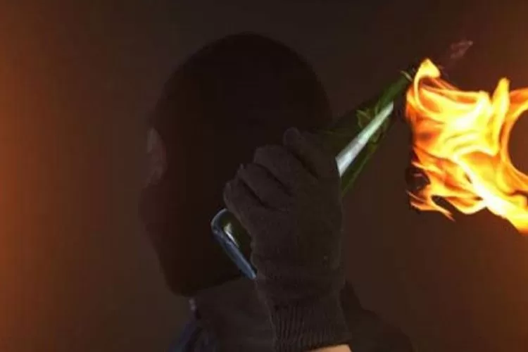 Kantor JNE di Magelang diteror bom molotof, pelaku diduga mantan karyawan (Dok Pixabay)