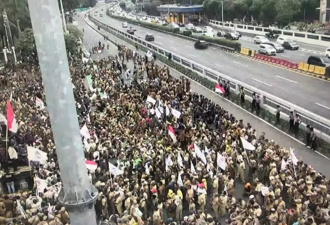 Kepala Desa Demo di DPR, arus lalu lintas dialihkan (Dok Instagram)