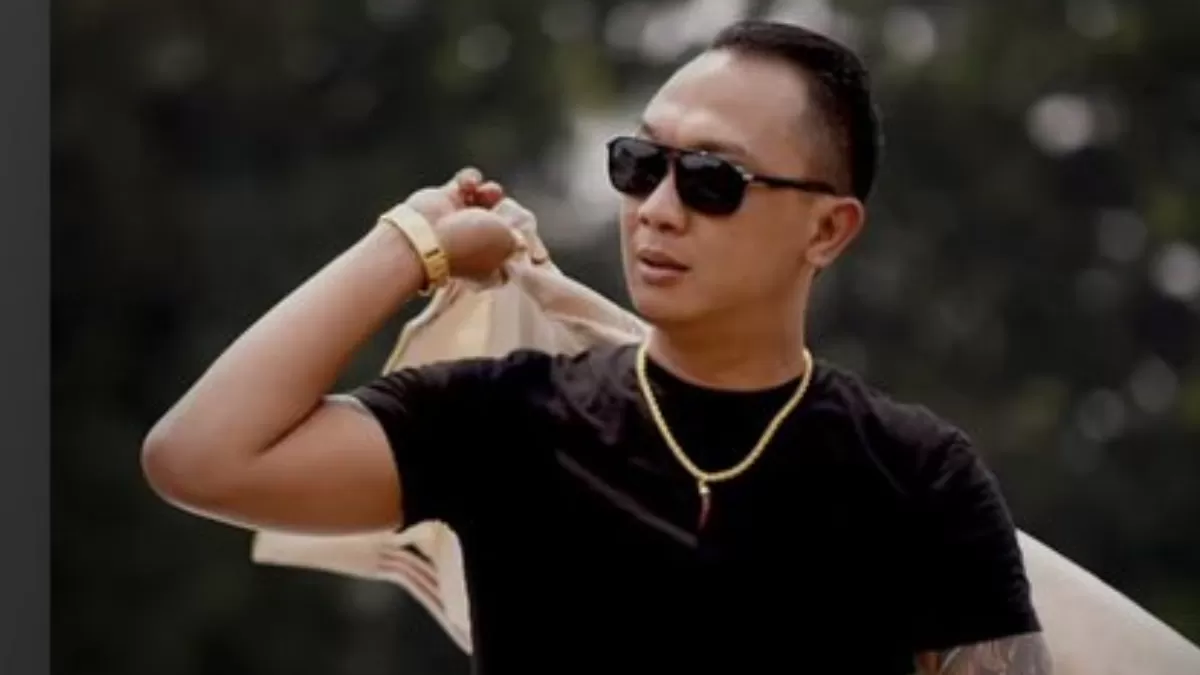 Jhon LBF digugat Rp1,8 miliar dalam kasus penipuan. (Instagram/@jhonlbf)