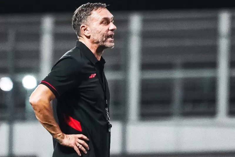 Persija perpanjang kontrak Thomas Doll dan enam pilarnya. (Foto: Persija Jakarta)