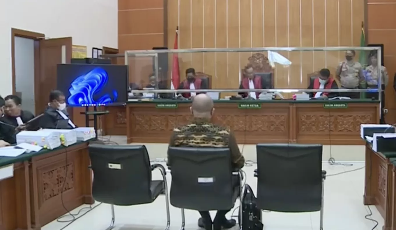 Mantan Kapolda Sumatera Barat Irjen Teddy Minahasa hadapi sidang tuntutan