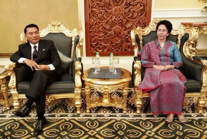 4. Moeldoko jatuh cinta kepada Koesni  Harningsih usai keduanya dikenalkan sang kakak. (Foto: FB Moeldoko)