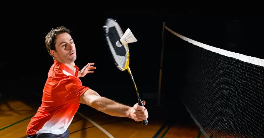 Teknik Dasar dalam Permainan Bulu Tangkis (Foto:Canva)