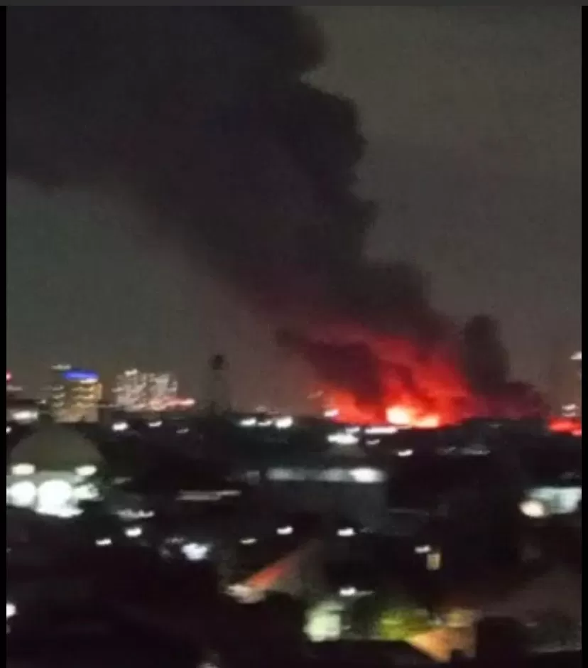 Ledakan hebat terjadi di Depo Pertamina Plumpang, Jakarta Utara, pada Jumat malam, 3 Februari 2023.