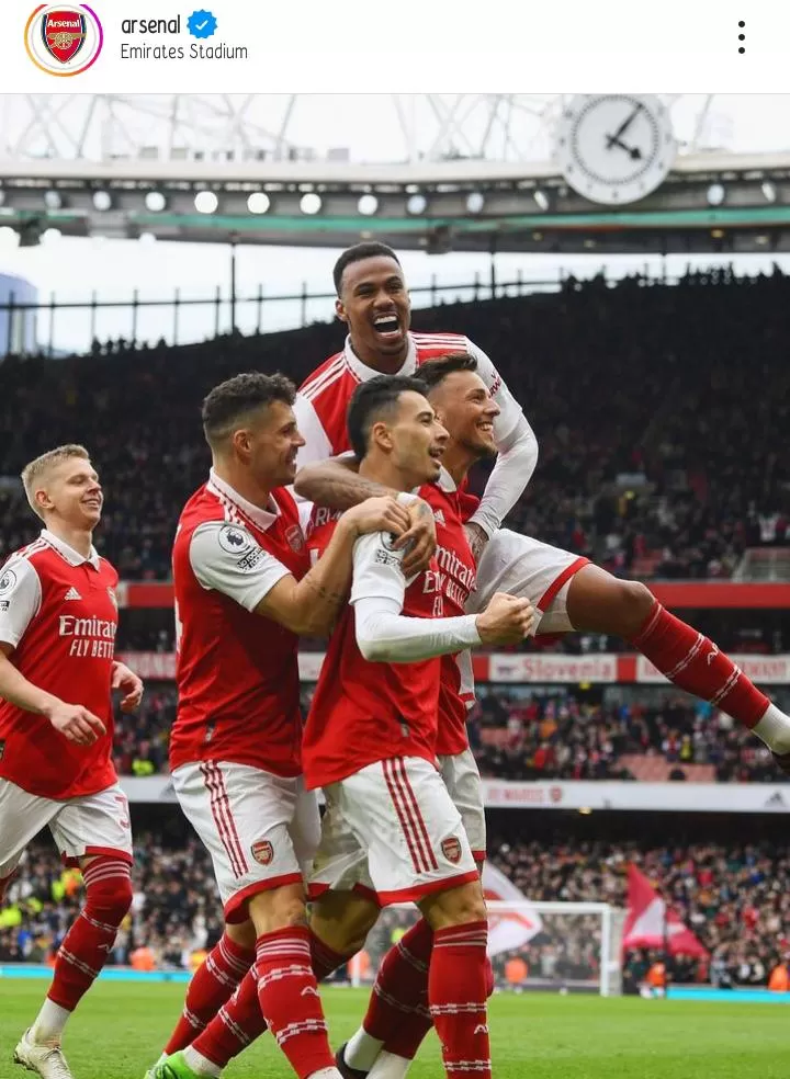 Gary Neville: Menang dipertandingan melawan Liverpool, Arsenal Juara (sumber: instagram official Arsenal)