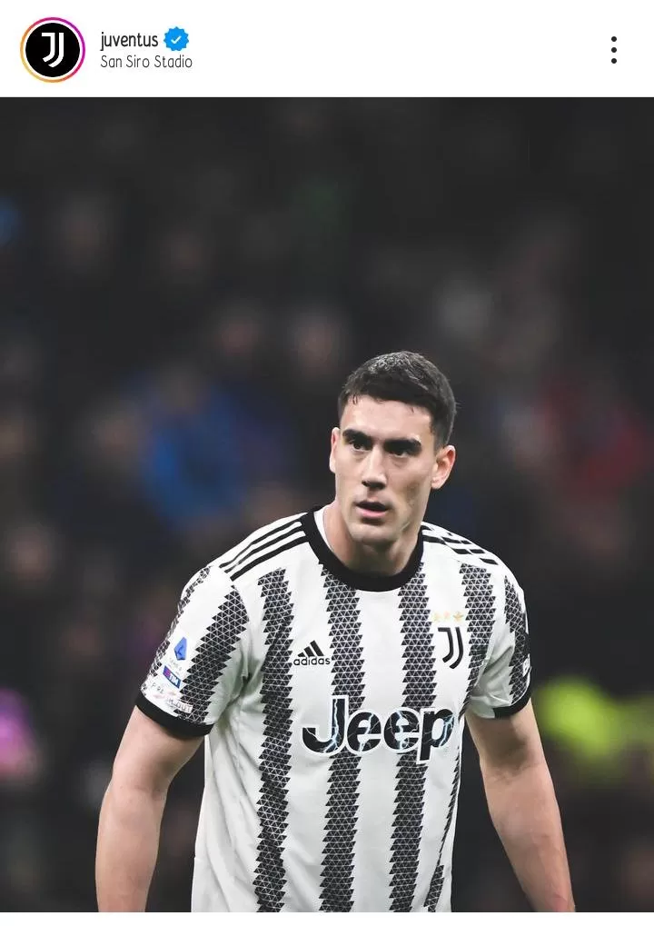 Dusan Vlahovic didekati Arsenal untuk diboyong ke London (sumber: instagram official Juventus)
