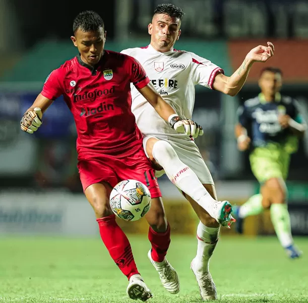 Hasil Persib Bandung Vs Persis Solo dan klasemen Liga 1 terbaru hingga Selasa, 4 April 2023 malam WIB. (Foto: Persis Solo)