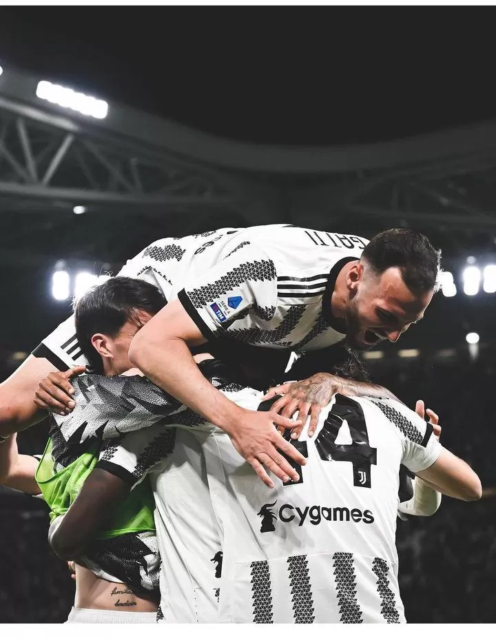 Massimiliano Allegri ingatkan anak asuhnya untuk tidak remehkan Sporting (sumber: instagram official Juventus)