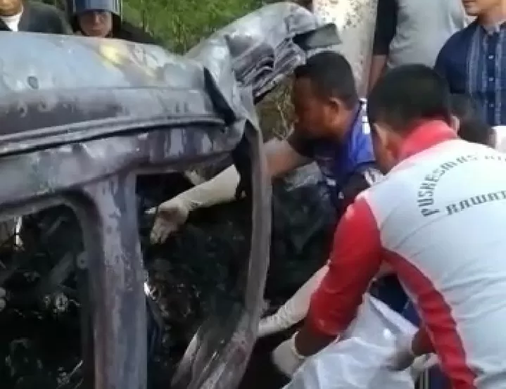 Kecelakaan tunggal mobil carry di Desa Airgegas, Bangka Belitung 