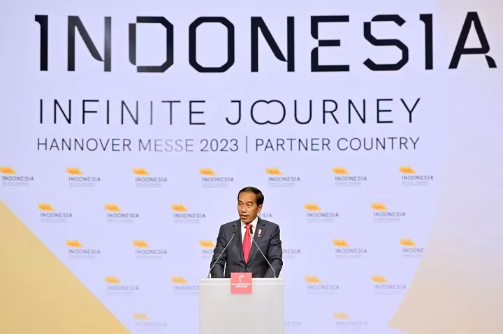 Presiden RI Joko Widodo saat menyampaikan pidato pada Opening Ceremony Hannover Messe 2023 di Hannover Congress Center, 16 April 2023 waktu setempat.