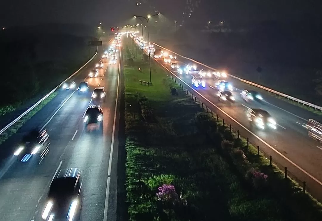 One Way Tol Cipali berakhir, sejumlah titik mengalami kemacetan (Dok Twitter)