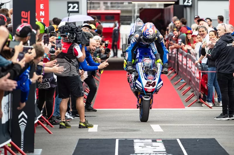 Razgatlioglu tolak tawaran Yamaha. (Foto: Pata Yamaha Prometeon WorldSBK)