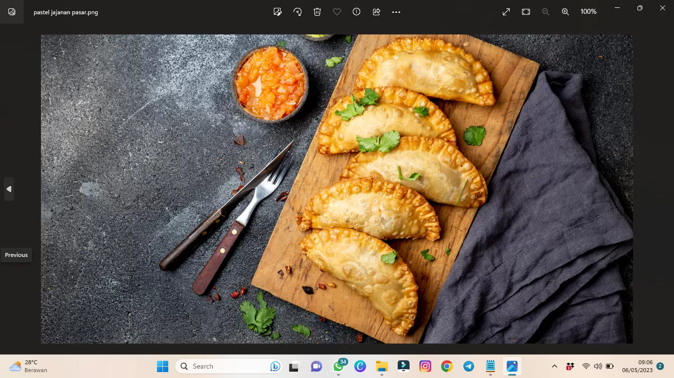 Resep Pastel Sayur Sosis. (Foto: Canva)